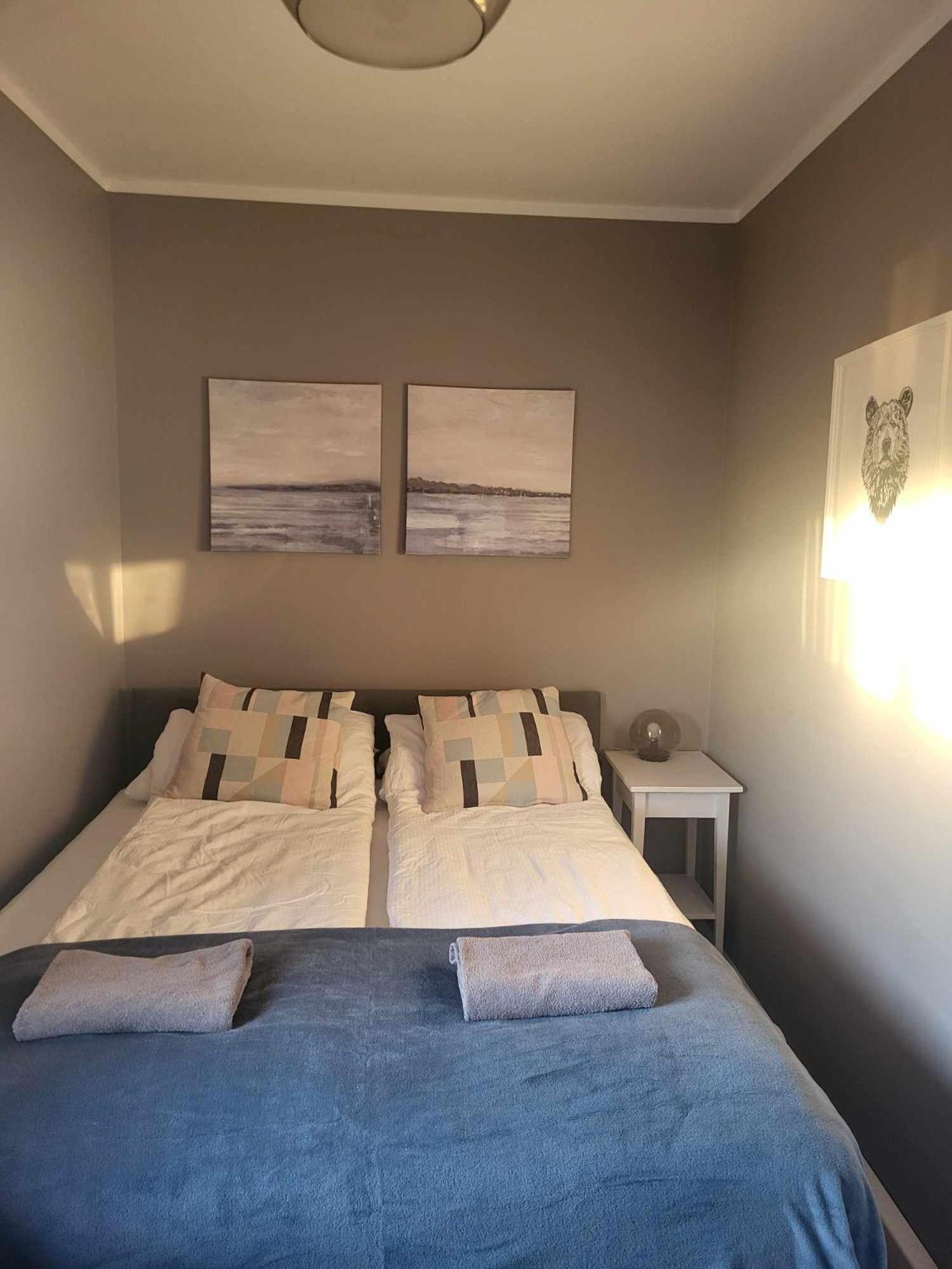 Grindavik Guesthouse Self Check In & Out Exterior foto